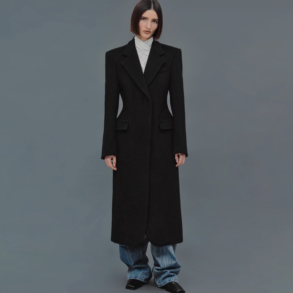 Source Unknown "Holin" Hourglass Coat in Black, size Medium (fits S/M)
